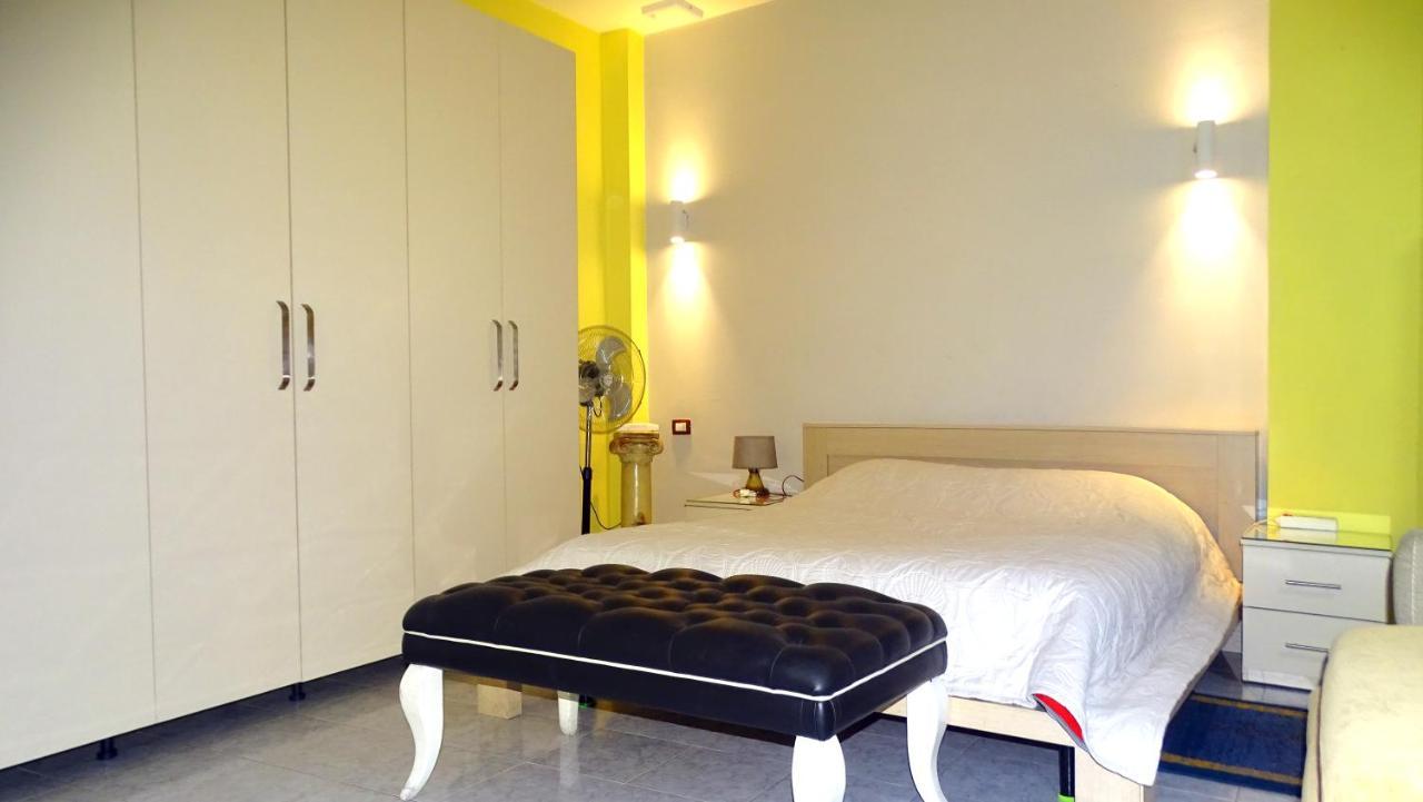 Central Apartments Shoshi Tirana Exterior foto