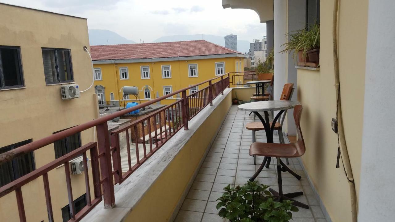 Central Apartments Shoshi Tirana Exterior foto